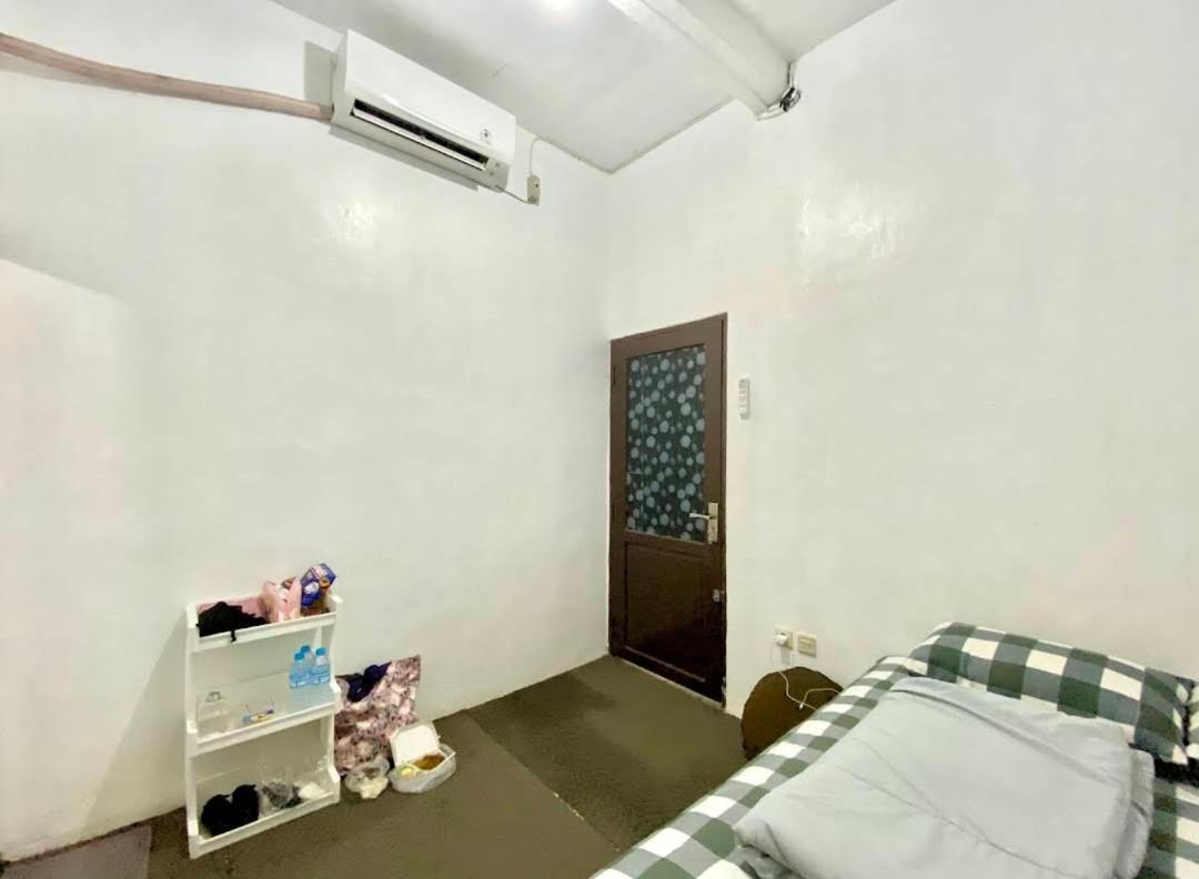 Penginapan Violet Doorz Syariah Banjarbaru Exterior foto