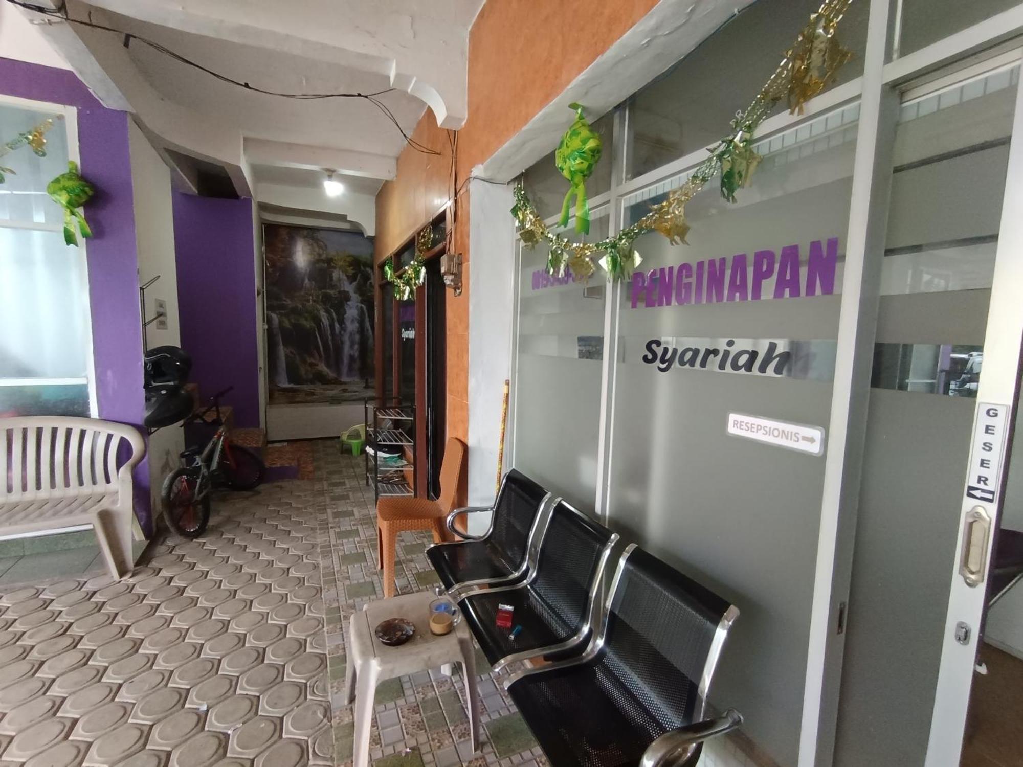 Penginapan Violet Doorz Syariah Banjarbaru Exterior foto