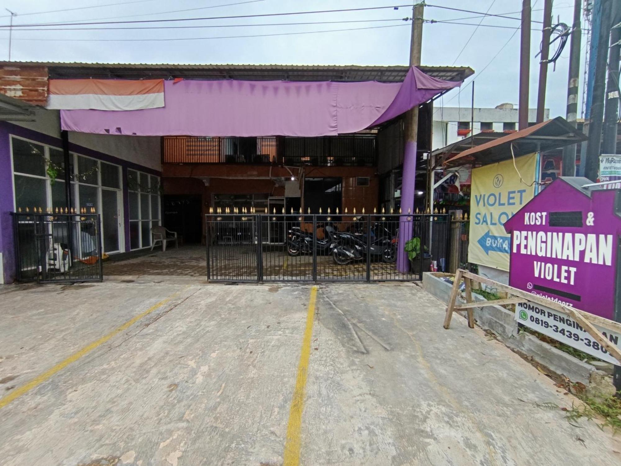 Penginapan Violet Doorz Syariah Banjarbaru Exterior foto